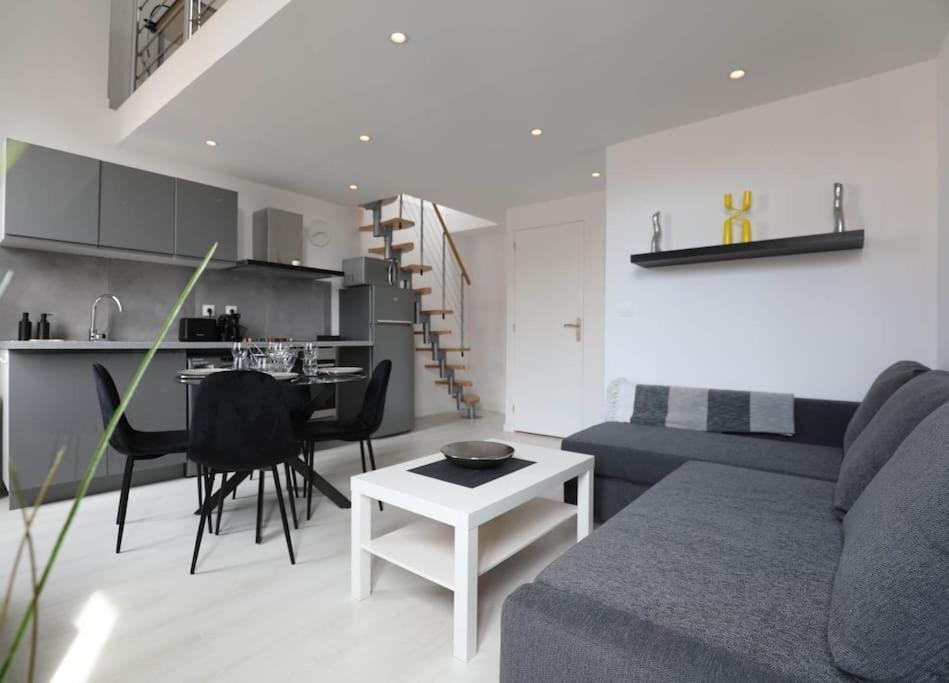 Ferienwohnung L'Urbain - Superbe Mezzanine Marseilles Exterior foto